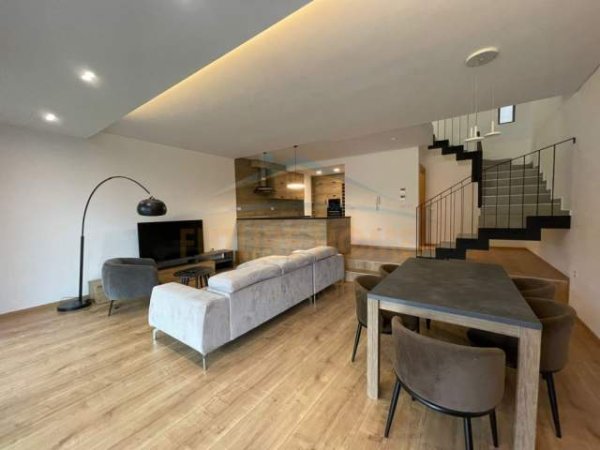 Tirane, jepet me qera apartament 3+1+A+BLK 222 m² 1.900 Euro (Rezidenca Olive Grove)