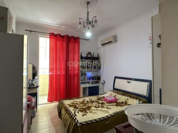 Tirane, shitet apartament 2+1+BLK Kati 3, 85 m² 90.000 Euro