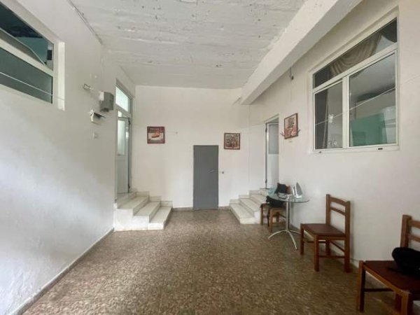 Tirane, shes shtepi 1 Katshe Kati 1, 93 m² 140.000 Euro (Rruga Bardhyl)