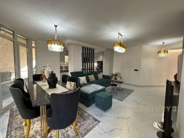 Tirane, jepet me qera apartament 3+1+BLK Kati 2, 140 m² 1.500 Euro (KOPSHTI ZOLOGJIK)