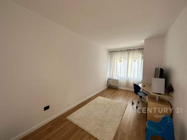 Tirane, jepet me qera apartament 3+1+BLK Kati 2, 140 m² 1.500 Euro (KOPSHTI ZOLOGJIK)