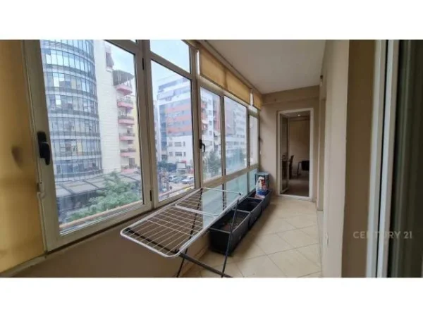 Tirane, shitet apartament 2+1 Kati 2, 111 m² 125.000 Euro (Astir)