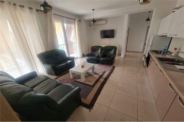 Tirane, shitet apartament 2+1+BLK Kati 5, 105 m² 155.000 Euro (Mbrapa ish Europianit)