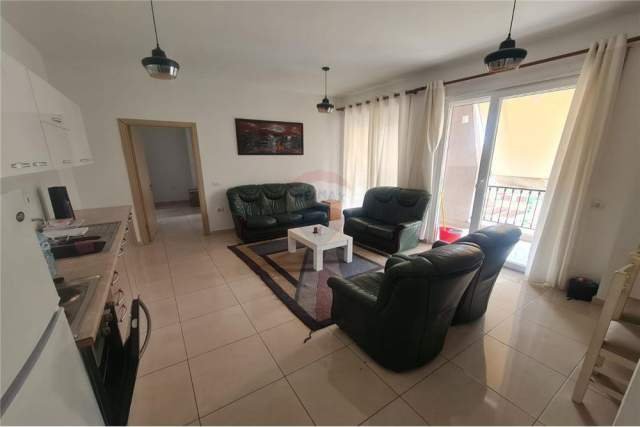 Tirane, shitet apartament 2+1+BLK Kati 5, 105 m² 155.000 Euro (Mbrapa ish Europianit)
