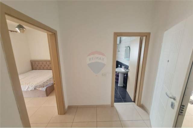 Tirane, shitet apartament 2+1+BLK Kati 5, 105 m² 155.000 Euro (Mbrapa ish Europianit)
