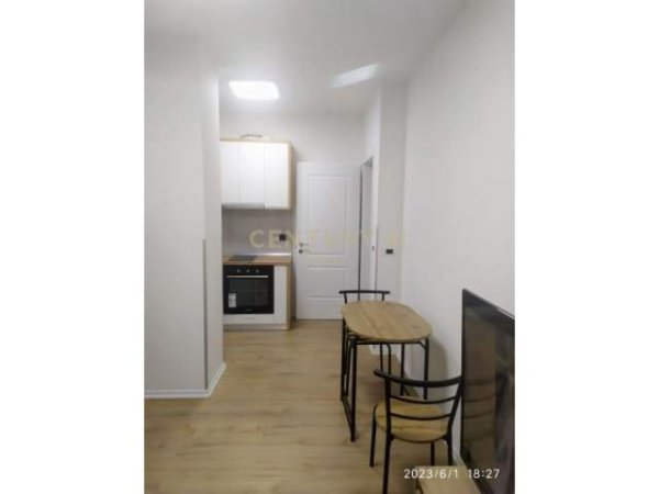 Tirane, jepet me qera apartament 1+1 Kati 4, 46 m² 500 Euro (Rr. e Bogdaneve, Rruga e Kavajës)