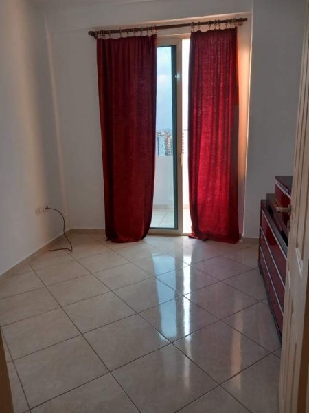Tirane, shitet apartament 2+1 Kati 8, 80 m² 85.000 Euro (Bar Unik)