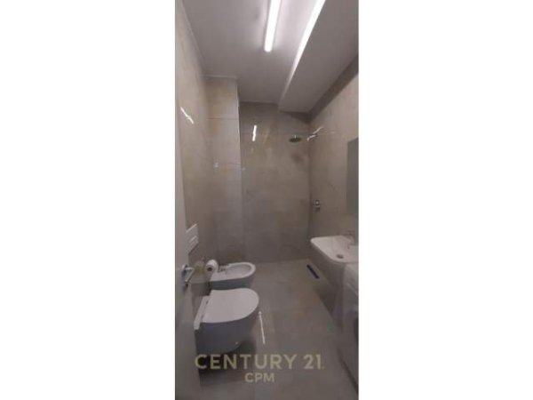 Tirane, jepet me qera apartament 1+1+A+BLK Kati 3, 51 m² 450 Euro (Rruga Siri Kodra)