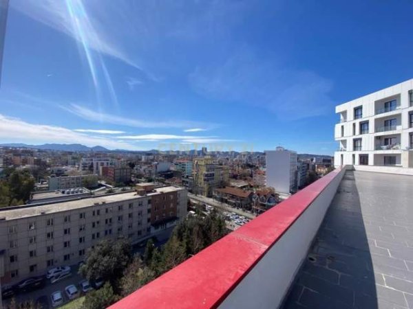 Tirane, jap me qera apartament 3+1+BLK Kati 8, 412 m² 600 Euro