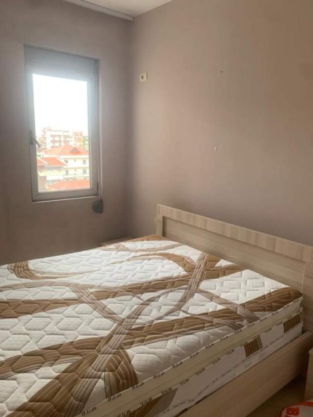 Tirane, jepet me qera apartament 2+1+BLK Kati 2, 102 m² 45.000 Leke (Rruga E Zallit)