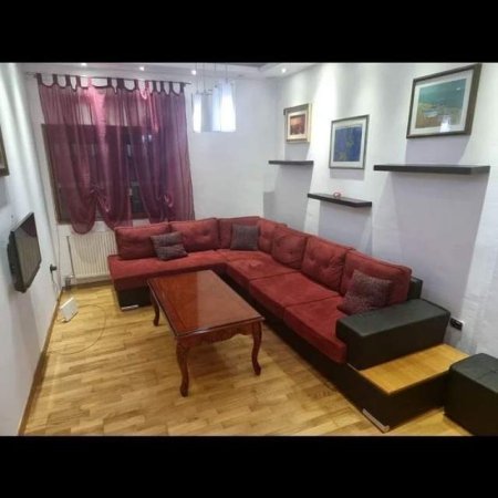 Tirane, jepet me qera apartament 1+1 Kati 5, 85 m² 50.000 Leke (Jordan Misja)