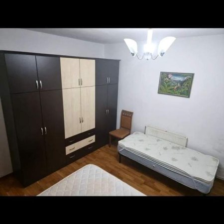 Tirane, jepet me qera apartament 1+1 Kati 5, 85 m² 50.000 Leke (Jordan Misja)