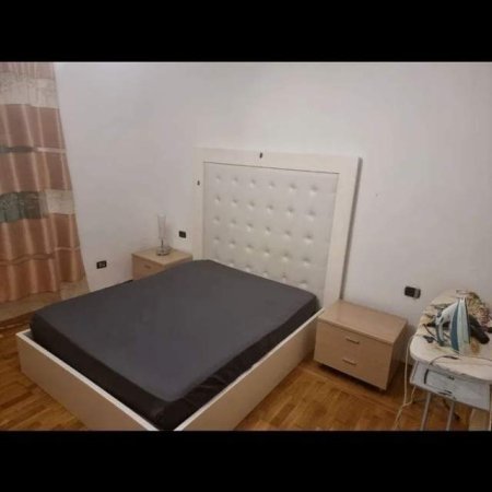 Tirane, jepet me qera apartament 1+1 Kati 5, 85 m² 50.000 Leke (Jordan Misja)