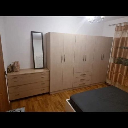 Tirane, jepet me qera apartament 1+1 Kati 5, 85 m² 50.000 Leke (Jordan Misja)