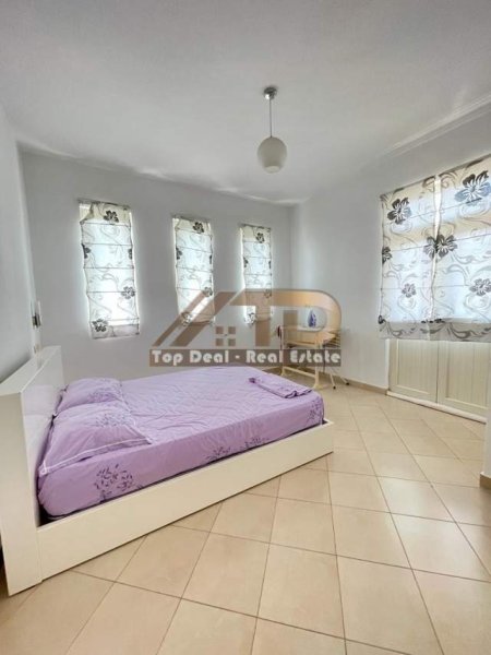 Shkoder, jepet me qera Vile 3+1+BLK Kati 2, 100 m² 600 Euro (Prane Stadiumit Loro Boriçi Shkoder)