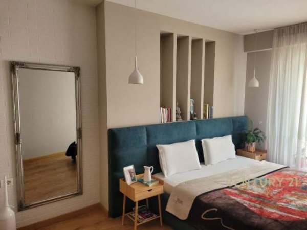 Tirane, jepet me qera apartament 2+1+BLK Kati 5, 82 m² 700 Euro (rruga artan lenja)