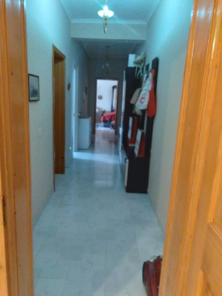 Tirane, jepet me qera apartament 2+1+A+BLK Kati 4, 100 m² 400 Euro (Komuna e parisit,Stadiumi Dinamo)