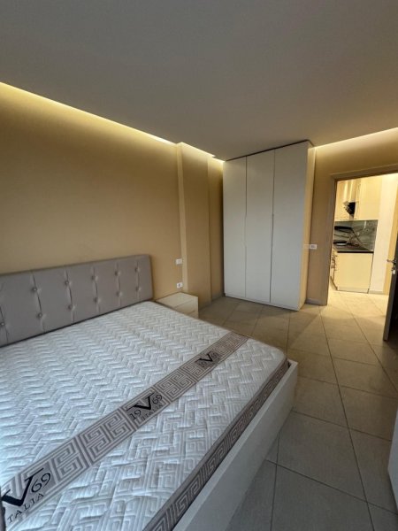 Tirane, shitet apartament 2+1+Ballkon Kati 8, 127 m² 155.000 € (Astir 2+1+2 Ballkone Me Hipoteke I Mobiluar 1220€/m2)
