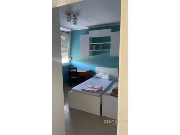 Tirane, jepet me qera apartament 2+1 Kati 6, 79 m² 900 € (Myslym shyri)