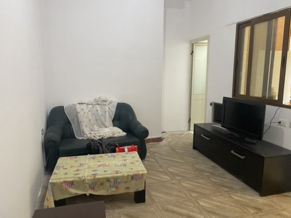 Tirane, jepet me qera apartament 1+1 Kati 0, 65 m² 450 € (Rruga Bilal sina)