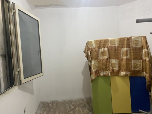 Tirane, jepet me qera apartament 1+1 Kati 0, 65 m² 450 € (Rruga Bilal sina)