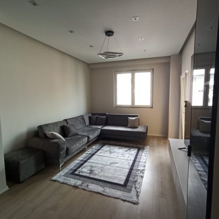 Yzberisht-Grand Glery/jap 2+1 te mobiluar, 500 €