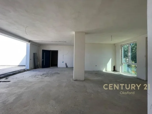 Tirane, shitet apartament+verande | Penthouse 3+1 , 169 m² 410.000 € 