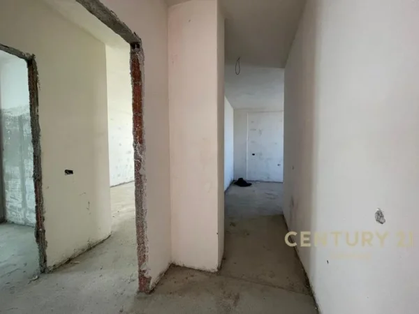 Tirane, shitet apartament+verande | Penthouse 3+1 , 169 m² 410.000 € 