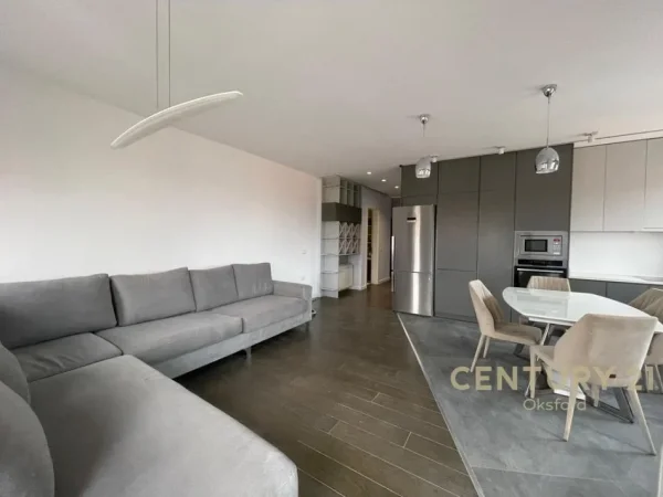 Tirane, jepet me qera apartament 2+1 Kati 4, 80 m² 600 € 