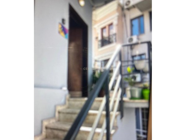 Tirane, jepet me qera apartament 1+1 Kati 2, 40 m² 650 € (Rruga e Dibres)