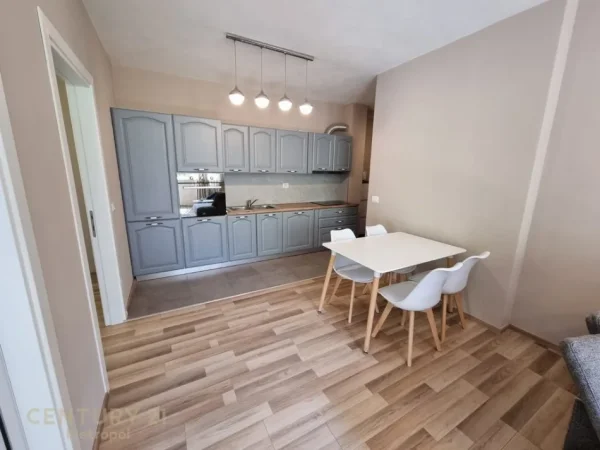 Tirane, jepet me qera apartament 2+1 Kati 2, 72 m² 550 € (Kopshti Zologjik)