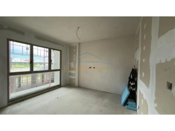 Tirane, shitet apartament 2+1+Ballkon Kati 2, 117 m² 268.640 € (BULEVARDI I RI)