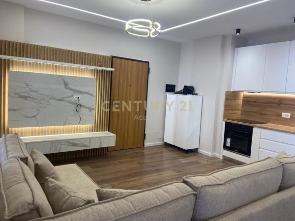 Durres, shitet apartament 1+1 Kati 4, 122 m² 150.000 € (Plazh Hekurudha)