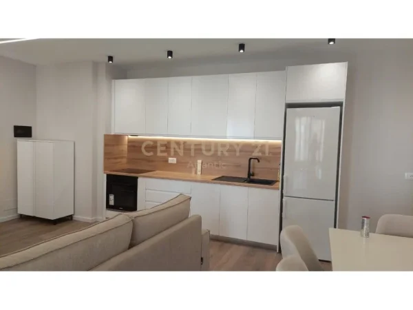 Durres, shitet apartament 1+1 Kati 4, 122 m² 150.000 € (Plazh Hekurudha)