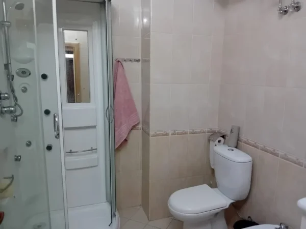 Durres, shitet apartament , 60 m² 120.000 € (Vollga)