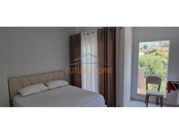 Tirane, jepet me qera apartament 2+1 Kati 1, 105 m² 500 € (FRESK)