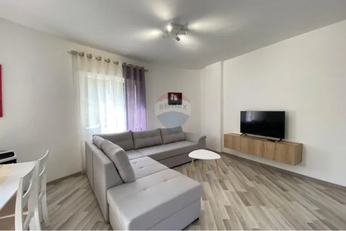 Tirane, shitet apartament 1+1 Kati 1, 81 m² 97.800 € (Linzë, Tiranë)