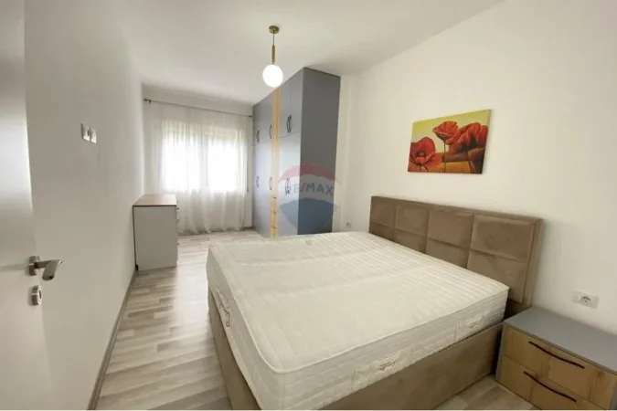 Tirane, shitet apartament 1+1 Kati 1, 81 m² 97.800 € (Linzë, Tiranë)