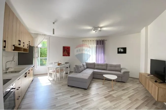 Tirane, shitet apartament 1+1 Kati 1, 81 m² 97.800 € (Linzë, Tiranë)