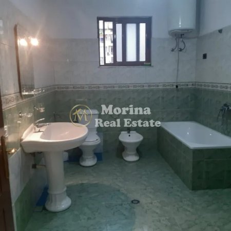Tirane, jepet me qera apartament 3+1 Kati 2, 140 m² 600 € (Astir)