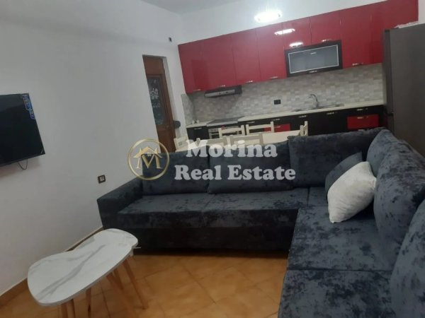 Tirane, jepet me qera apartament 3+1 Kati 2, 140 m² 600 € (Astir)