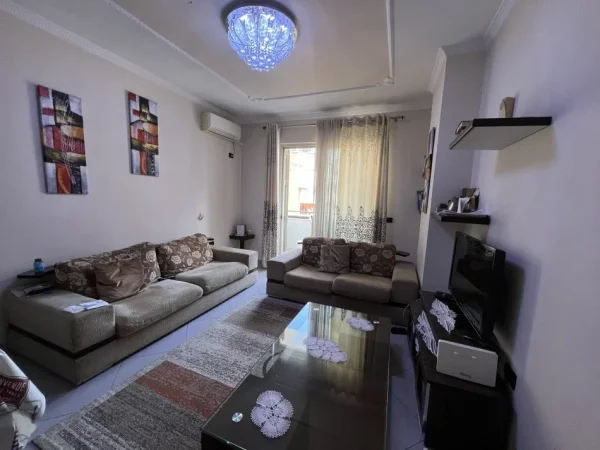 Tirane, shitet apartament 2+1+Ballkon Kati 6, 97 m² 147.000 € 
