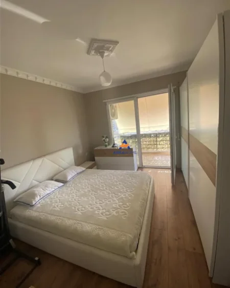 Tirane, jepet me qera apartament 2+1 Kati 5, 114 m² 700 € (SYRI TV ASTIR)