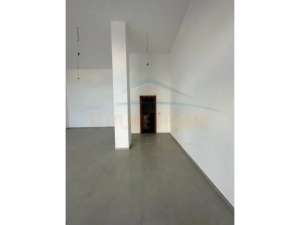 Tirane, shitet ambjent biznesi Kati 0, 59 m² 150.000 € 