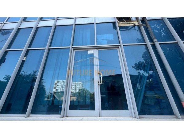 Tirane, jepet me qera ambjent biznesi Kati 0, 42 m² 400 € (RRUGA DRITAN HOXHA)
