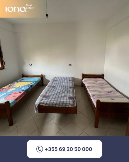 Mali Robit, shitet apartament 1+1 Kati 4, 65 m² 65.000 € 