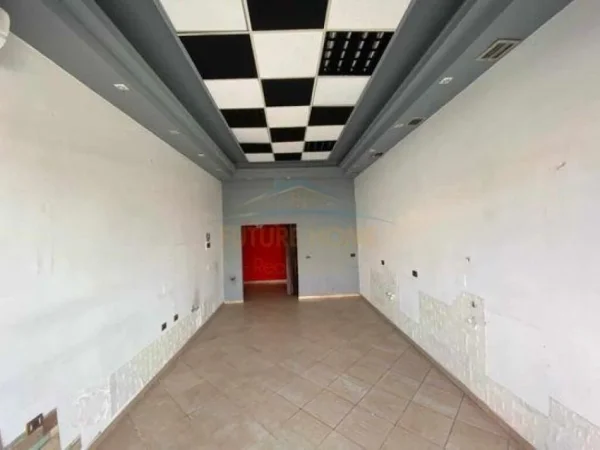 Tirane, shitet ambjent biznesi Kati 0, 35 m² 100.000 € 