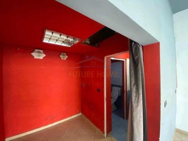 Tirane, shitet ambjent biznesi Kati 0, 35 m² 100.000 € 