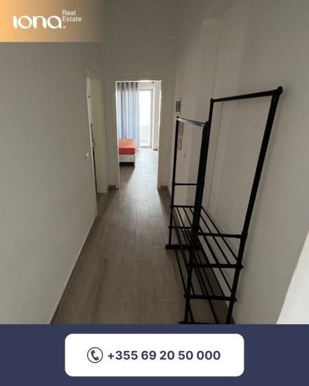 Mali Robit, shitet apartament 1+1 Kati 5, 65 m² 65.000 € 