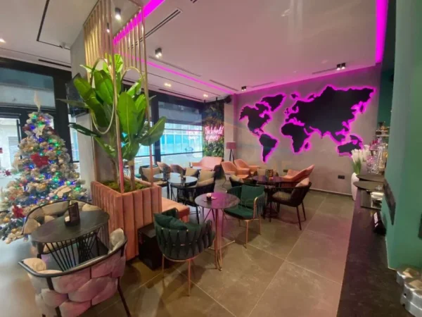 Tirane, shitet ambjent biznesi Kati 0, 104 m² 220.000 € (KTHESA E KAMZES)